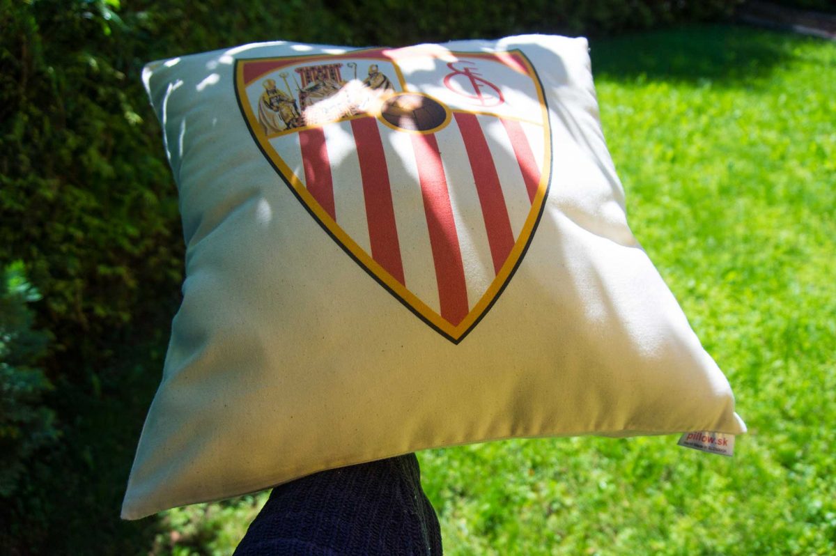 Vankúš s logom FC Sevilla