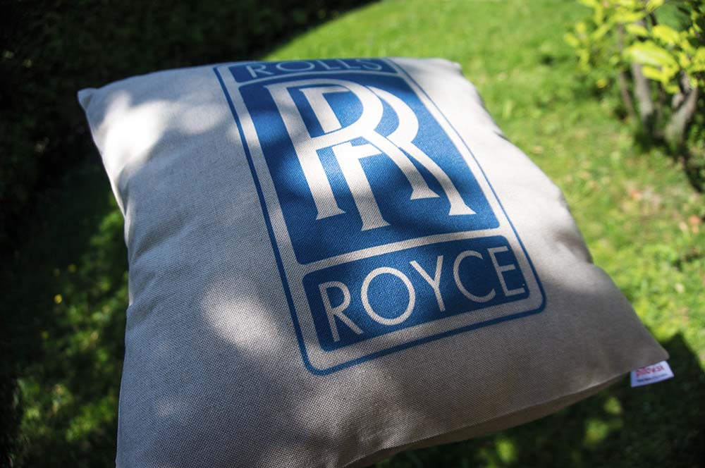Dekoračný vankúš s logom Rolls Royce