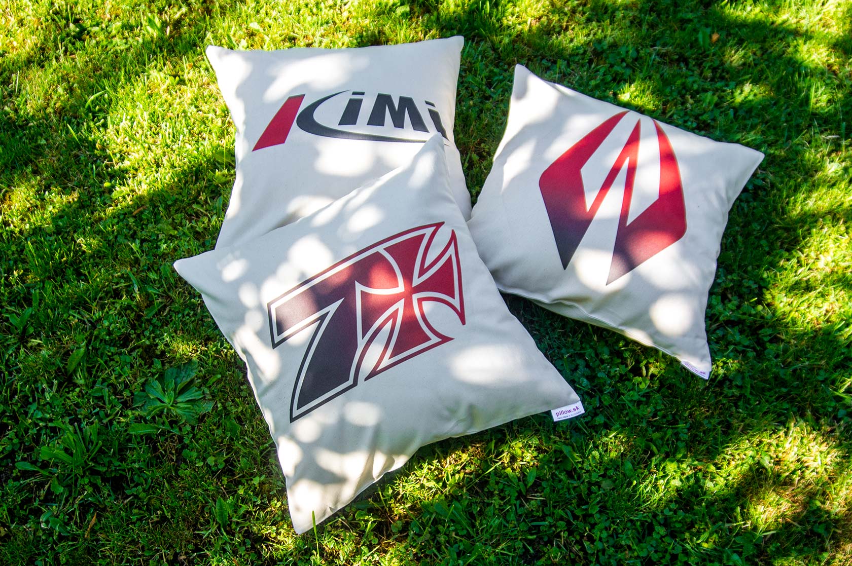 Vankúše s logom Kimi Räikkönen