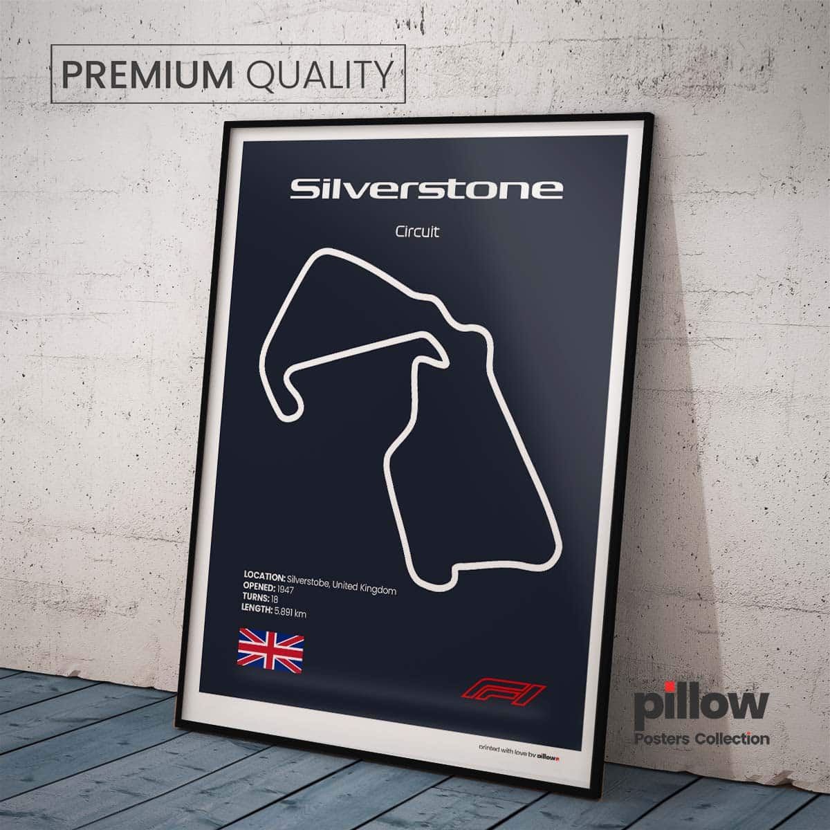Plagát Silverstone – Ikonický pretekársky okruh Formuly 1 v Anglicku, dostupný s tmavomodrým pozadím pre štýlový interiér.