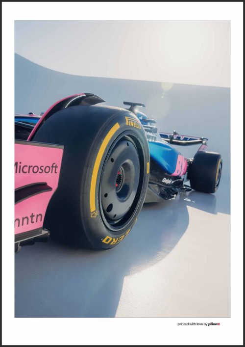 Plagát Alpine F1 Team 2025 s najnovším monopostom v ikonických farbách tímu.