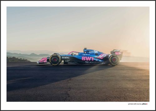 Plagát Alpine F1 Team 2025 s najnovším monopostom v ikonických farbách tímu.
