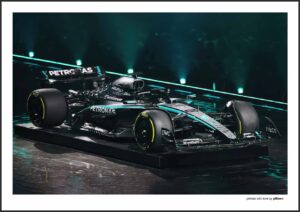 Plagát Mercedes-AMG Petronas F1 2025 s detailne spracovanou formulou v ikonických farbách tímu.