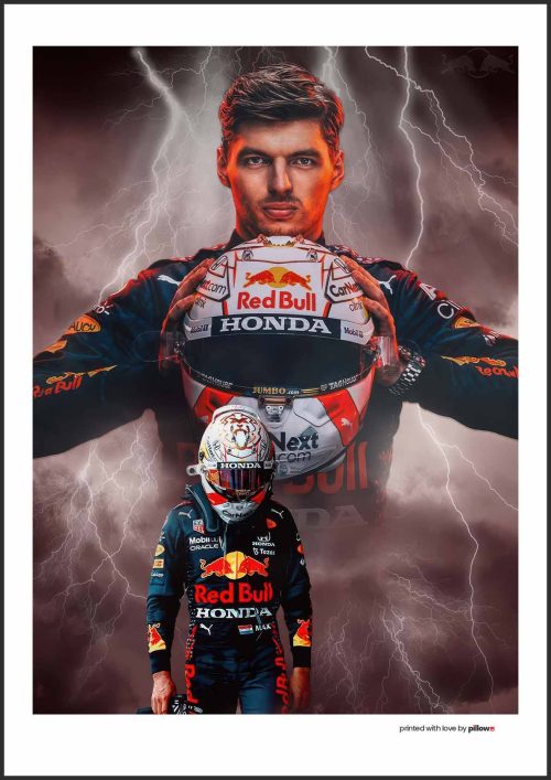Plagát Maxa Verstappena s dramatickou atmosférou, bleskami a ikonickým Red Bull dizajnom. Perfektný doplnok pre fanúšikov Formuly 1.