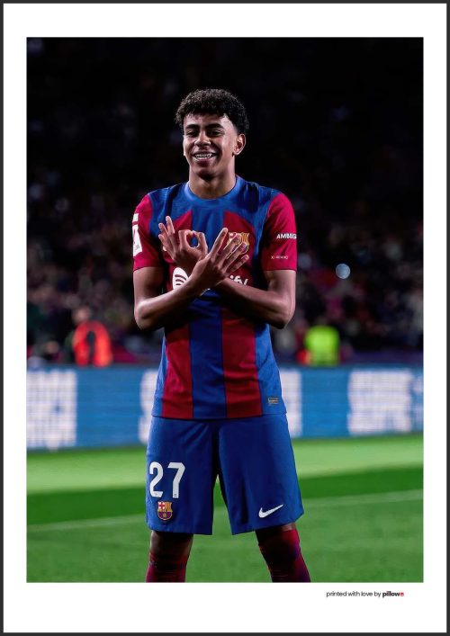 Lamine Yamal plagát – Gólová oslava v drese FC Barcelona | Perfektný darček pre fanúšikov futbalu a budúcej hviezdy Blaugranas.