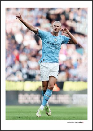 Plagát Erling Haaland oslavujúceho gól v drese Manchester City, kvalitná tlač, ideálny pre futbalových nadšencov.