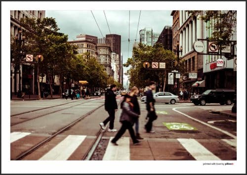 Plagát so záberom na San Francisco, moderný dizajn, kvalitná tlač, vhodný na zavesenie, ideálny do izby či kancelárie.