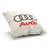 Vankúšik s logom automobilovej značky Audi