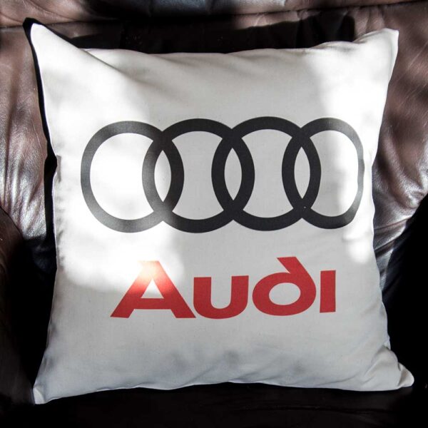 Vankúš s štyrmi kruhmi Audi