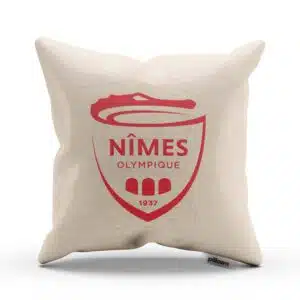 Vankúš s logom futbalového klubu Nimes Olympique