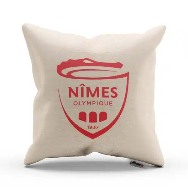 Vankúš s logom futbalového klubu Nimes Olympique