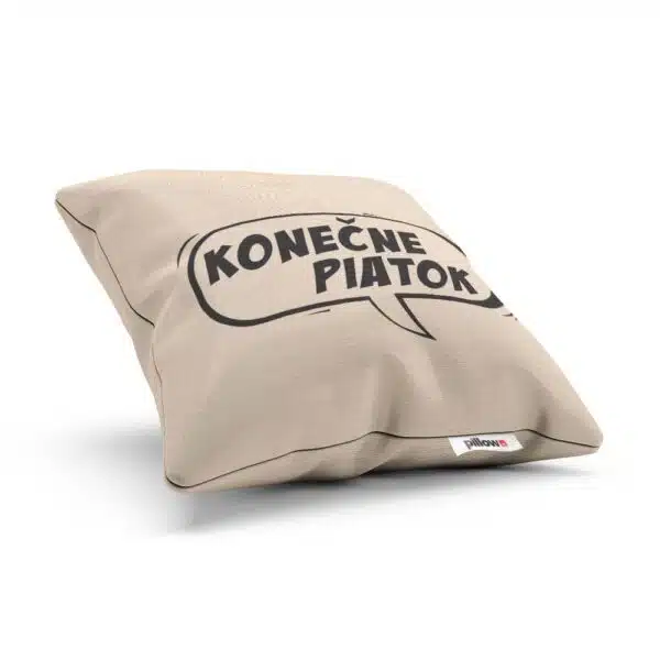 Bavlnený vankúš s nápisom Konečne piatok!