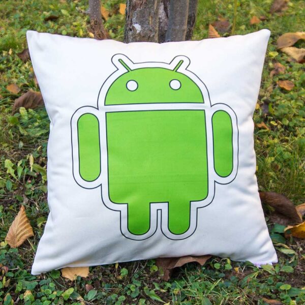 Biely bavlnený vankúš so zeleným logom Android