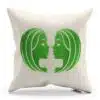 Vankúš blíženci v bielej farbe so zeleným symbolom z bavlny